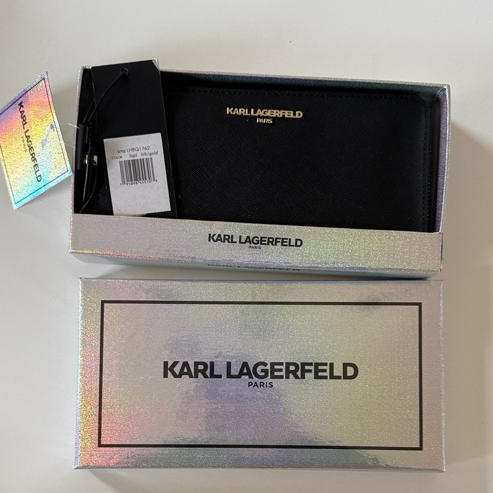 NWT 🆕🆕 Karl Lagerfeld Black and Gold Wallet